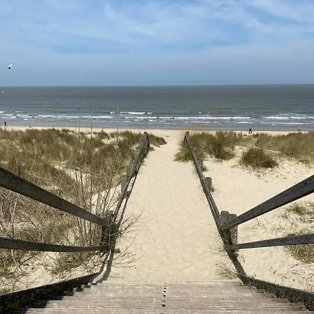 At Sea - Zeedijk Apartment