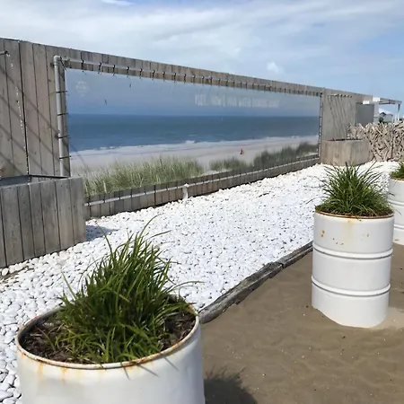 Apartment At Sea - Zeedijk *