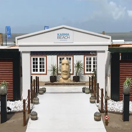 Apartment At Sea - Zeedijk